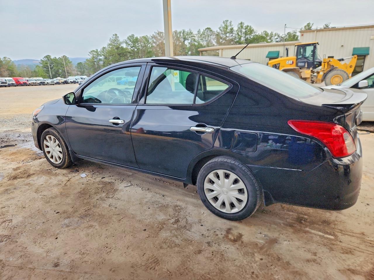 2016 Nissan Versa 1.6 - Image 2