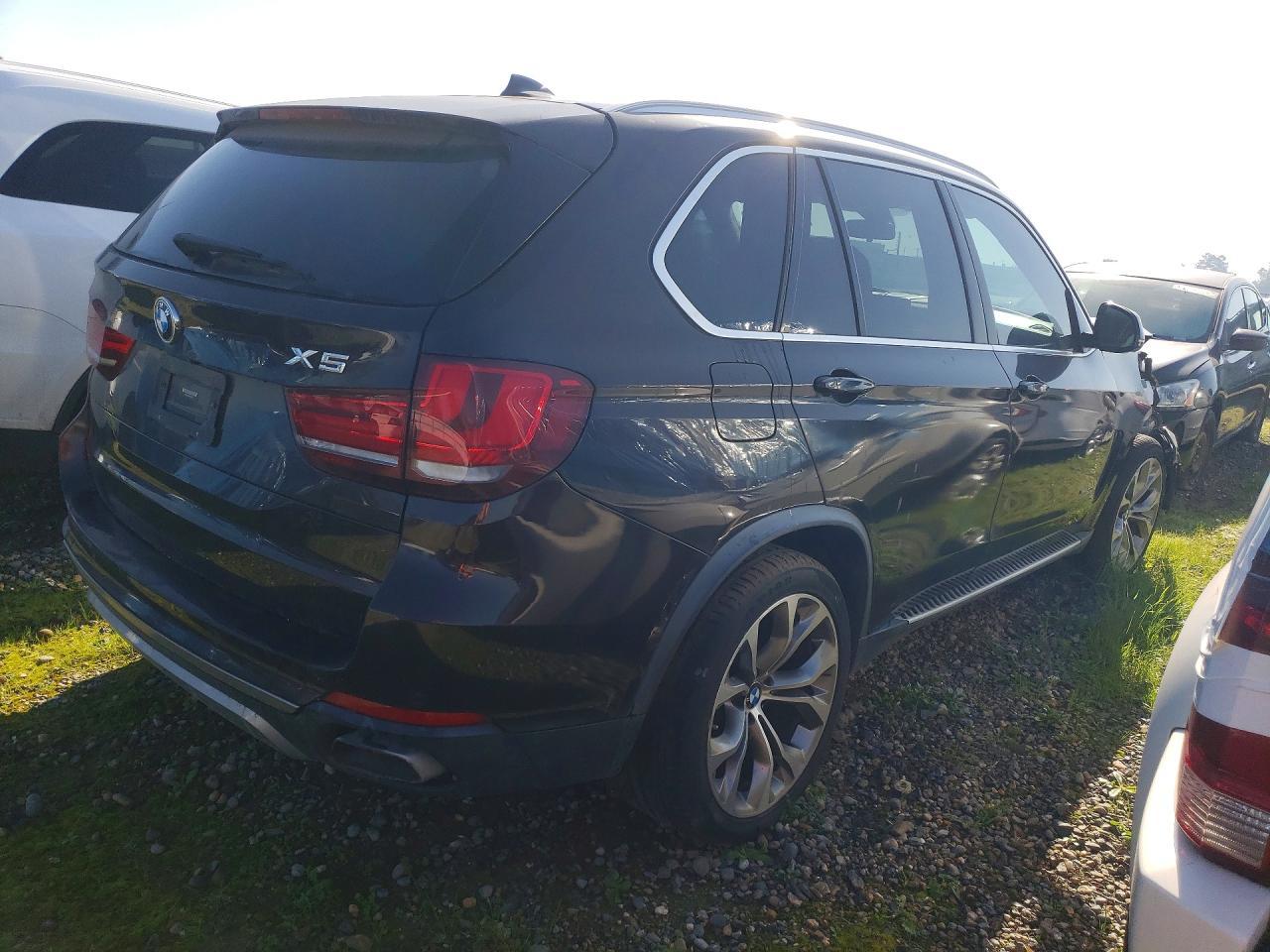 2016 BMW X5 xDrive50I - Фото 3