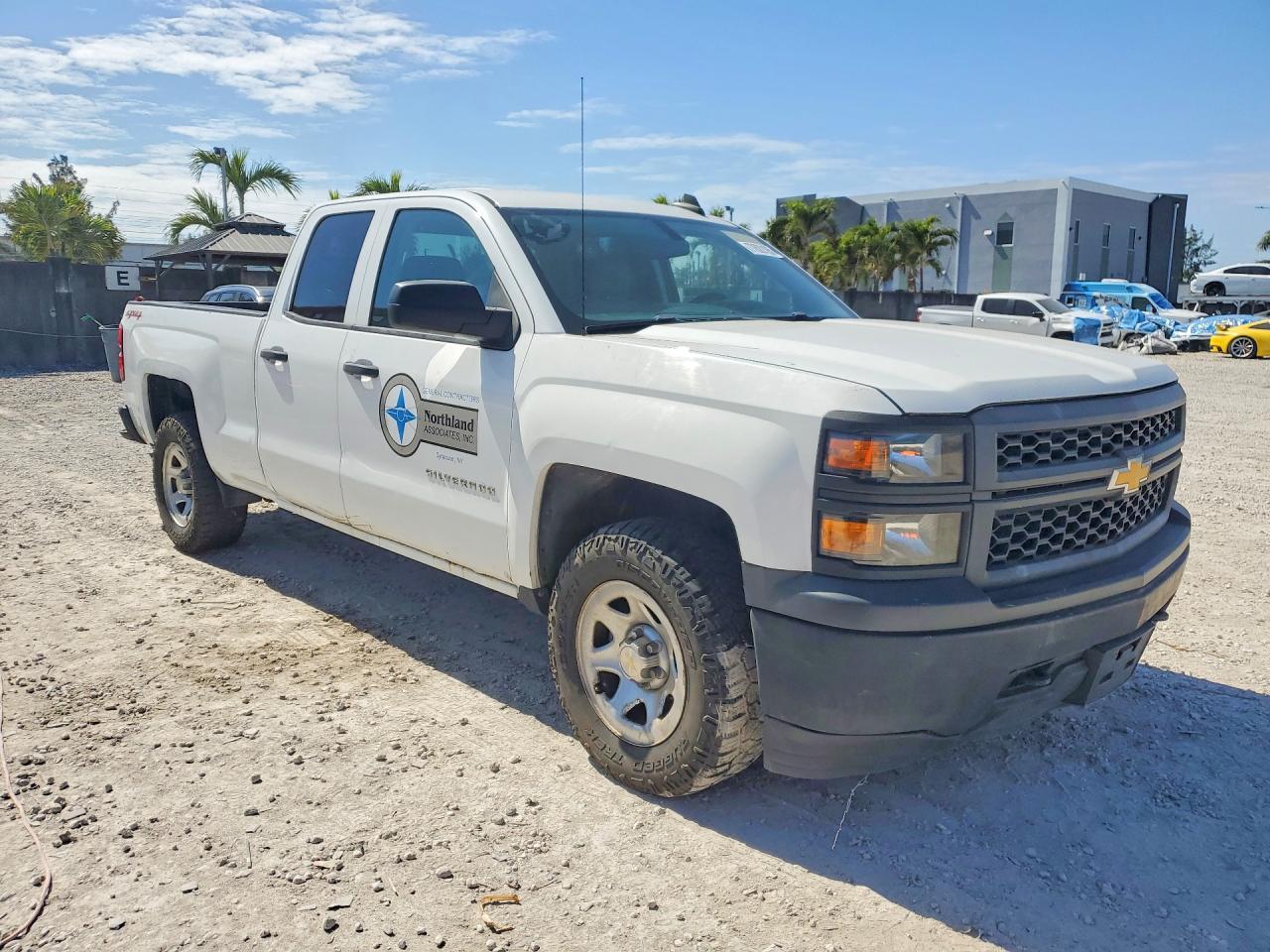 2015 Chevrolet Silverado K1500 - Фото 4
