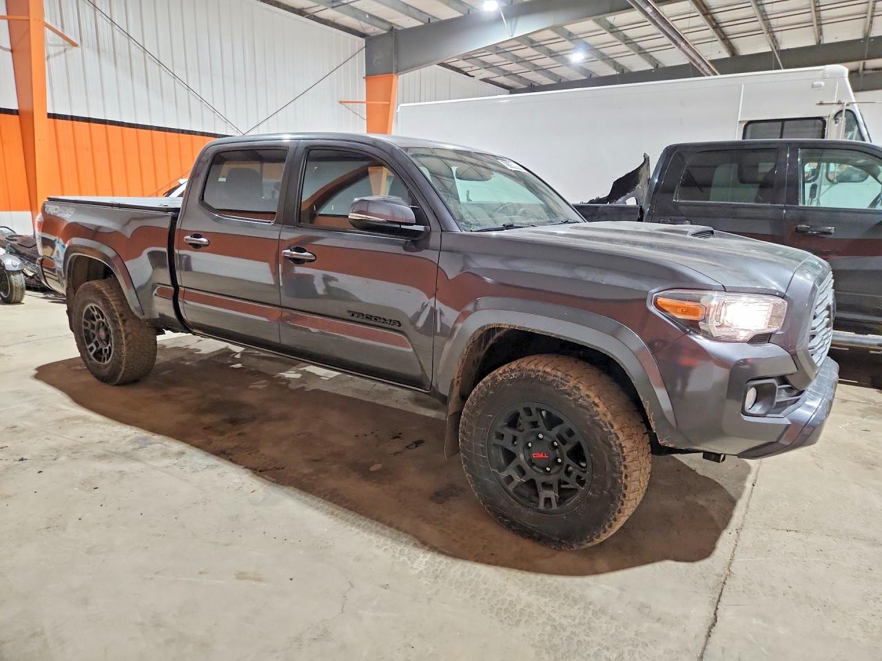 2023 Toyota Tacoma Sr5 V6 - Image 4