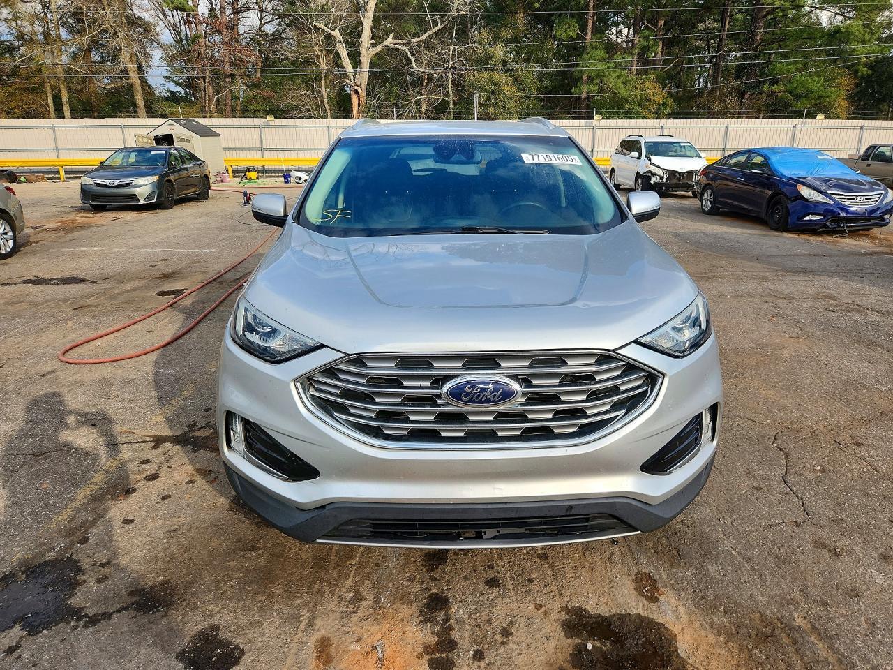 2019 Ford Edge Titanium - Фото 5