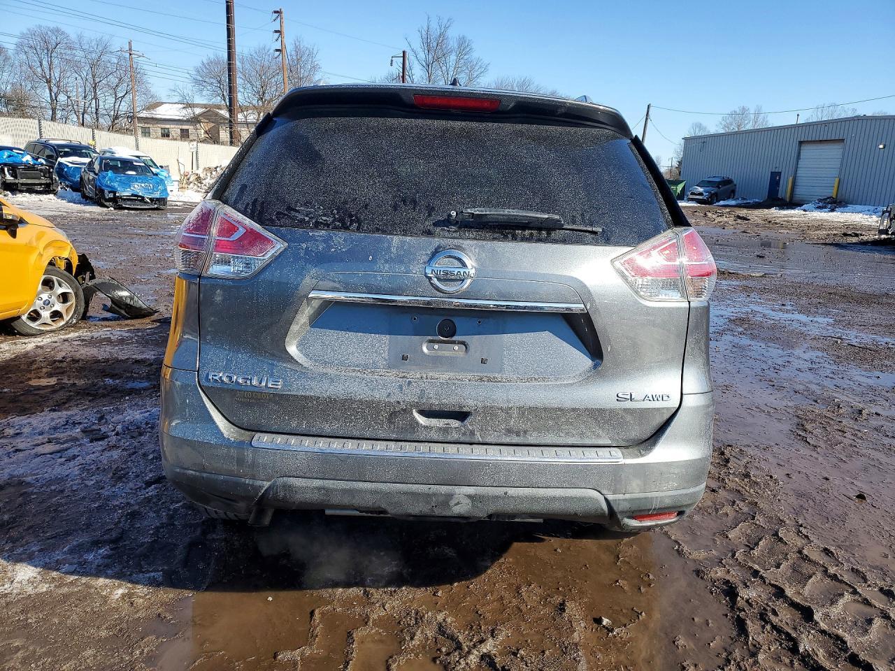 2015 Nissan Rogue S - Фото 6
