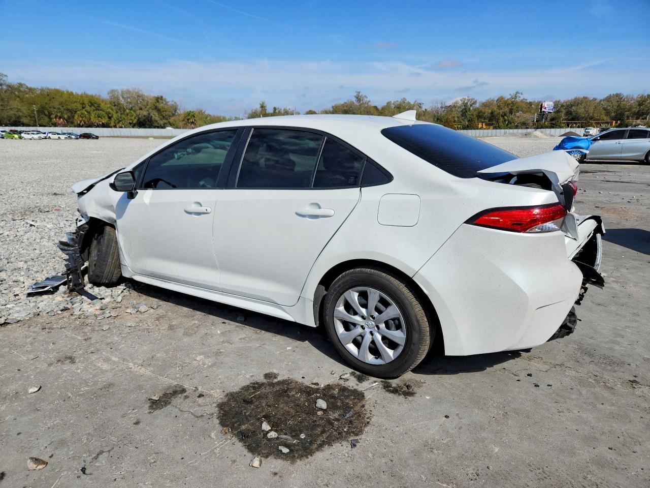 2024 Toyota Corolla Hybrid Le - Фото 2
