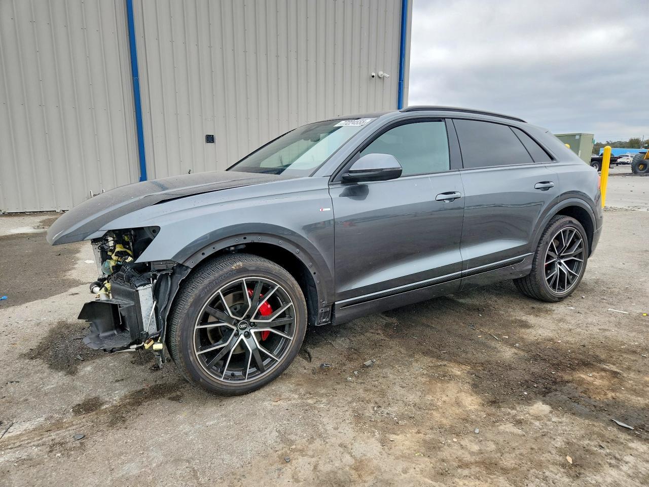 2021 Audi Q8 Prestige S-Line