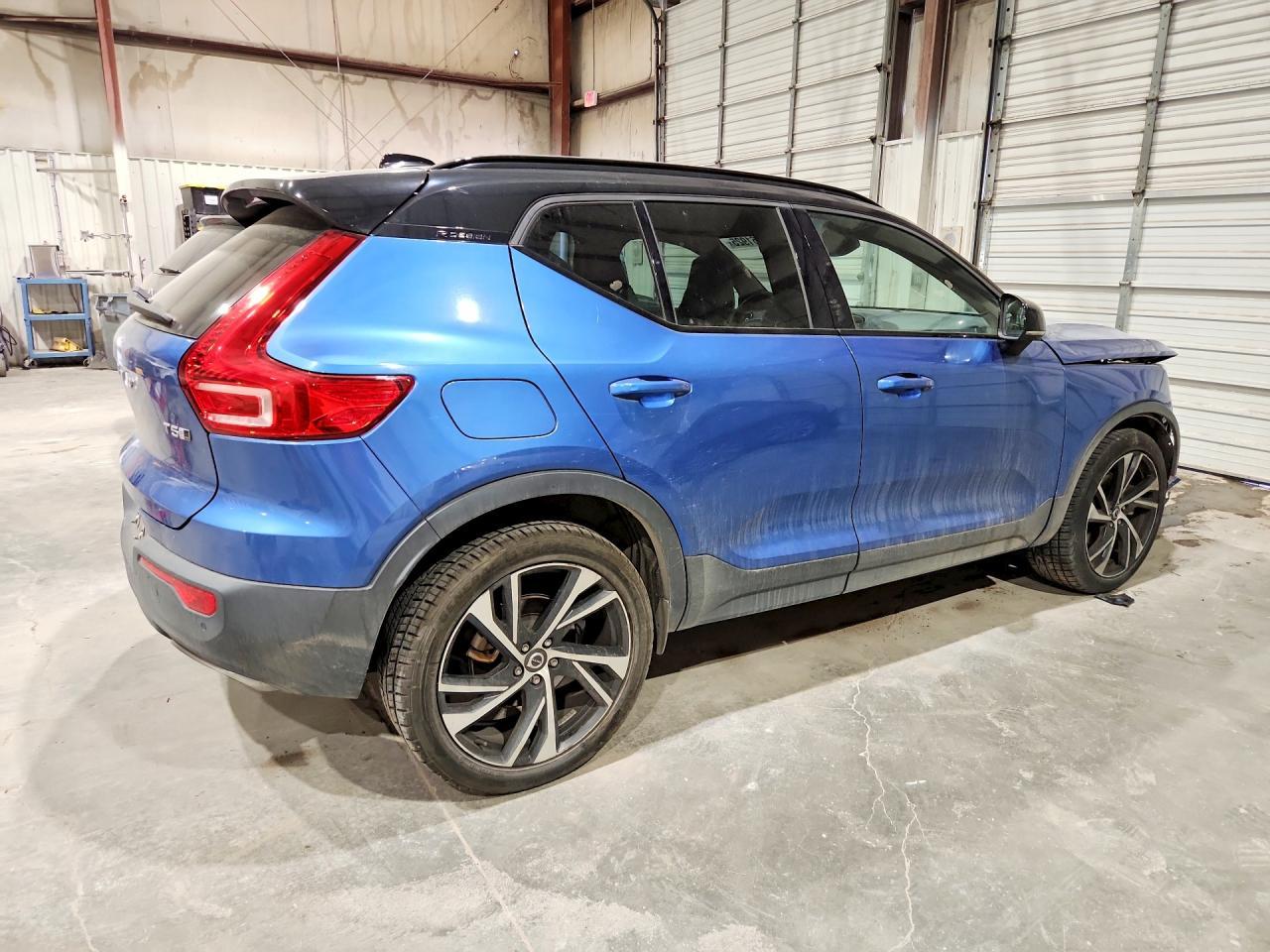 2020 Volvo Xc40 T5 R-Design - Фото 3