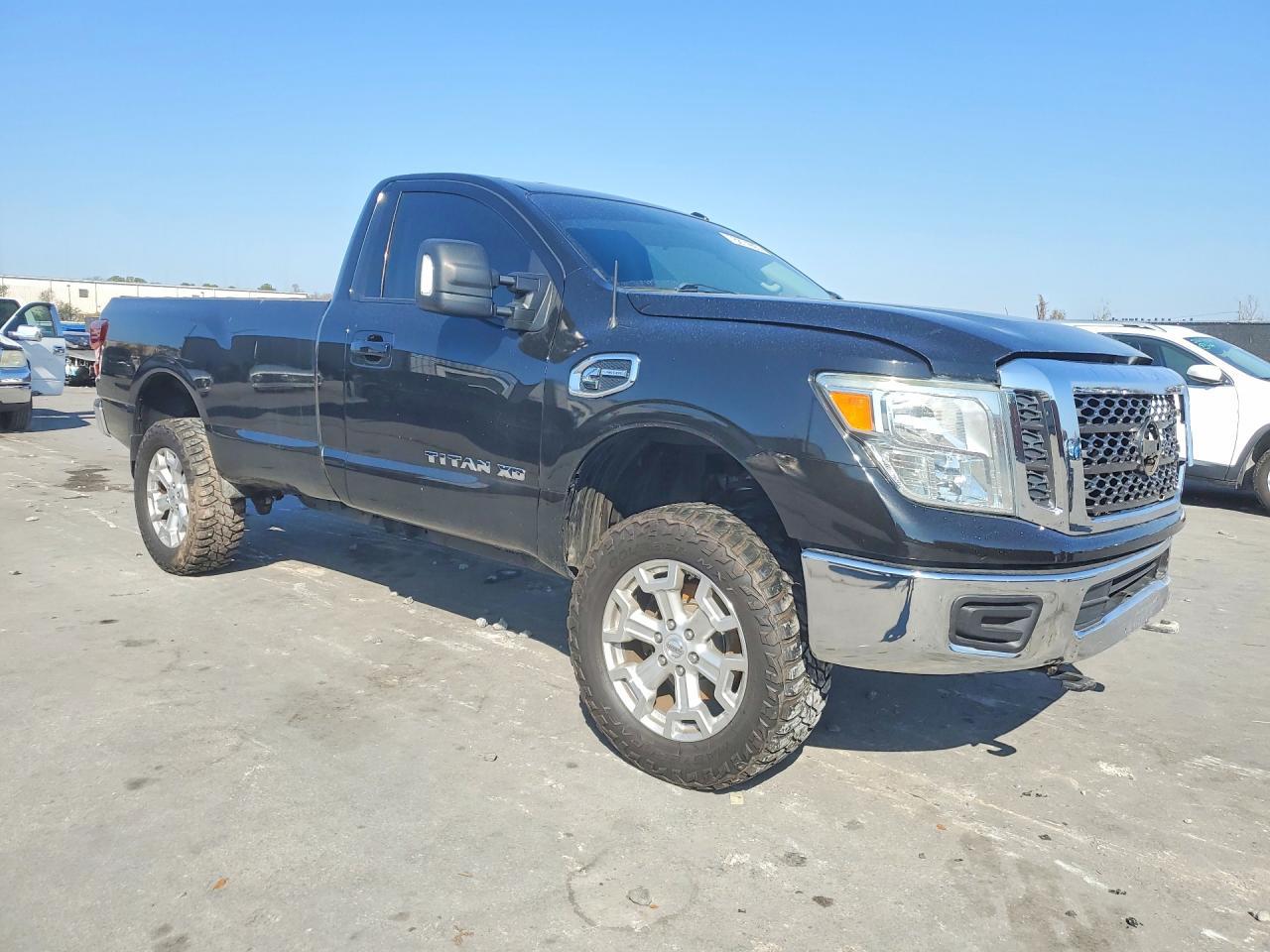 2017 Nissan Titan Xd Sv - Фото 4