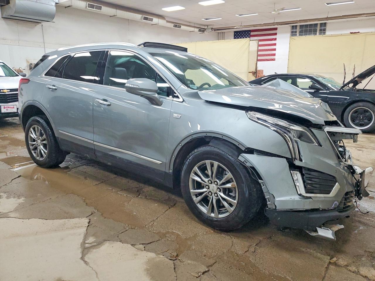 2023 Cadillac Xt5 Premium Luxury - Image 4