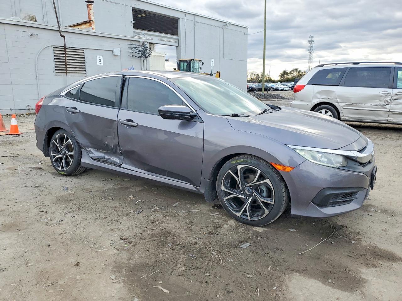 2016 Honda Civic Lx - Фото 4
