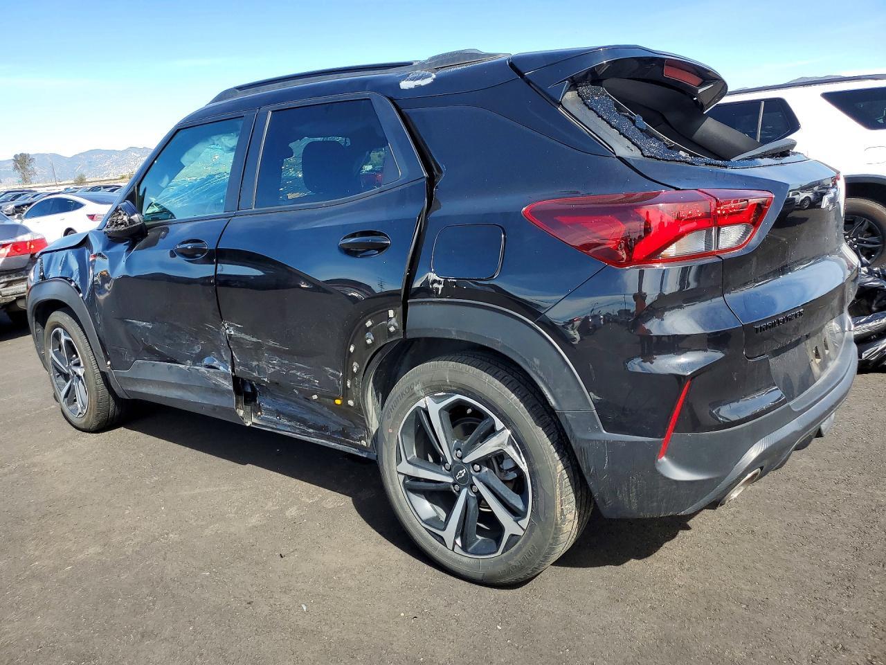 2023 Chevrolet Trailblazer Rs - Image 2
