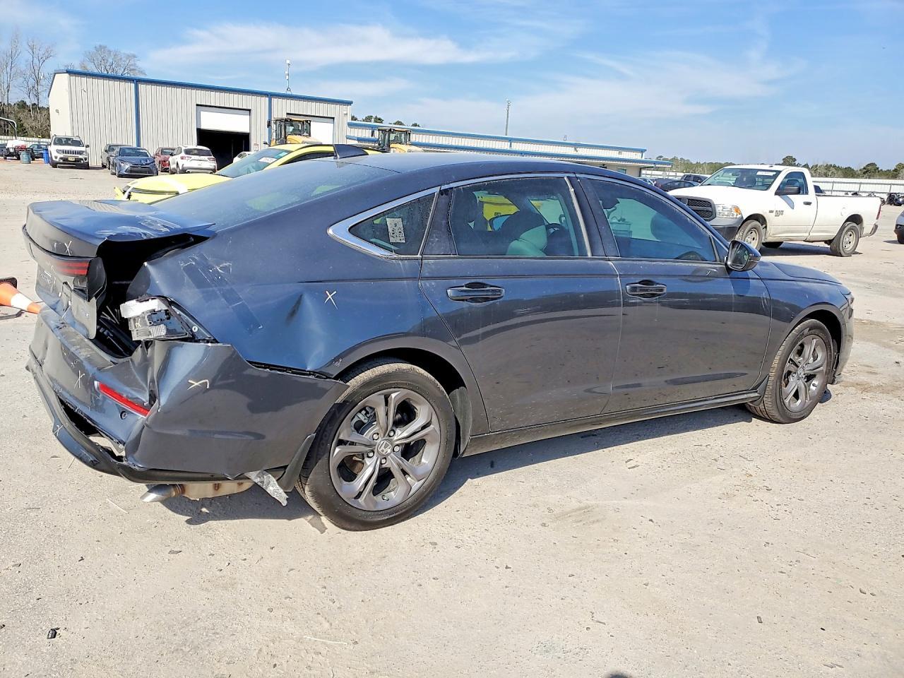 2025 Honda Accord Hybrid Exl - Фото 3