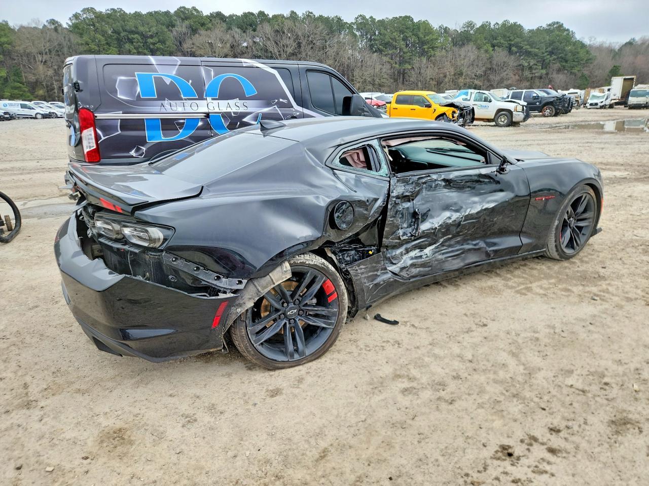2022 Chevrolet Camaro Ls - Фото 3