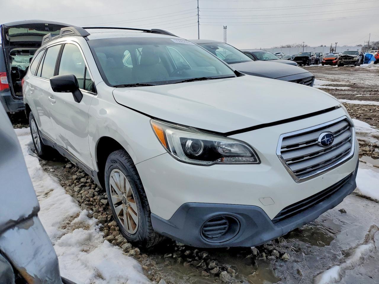 2017 Subaru Outback 2.5I - Image 4