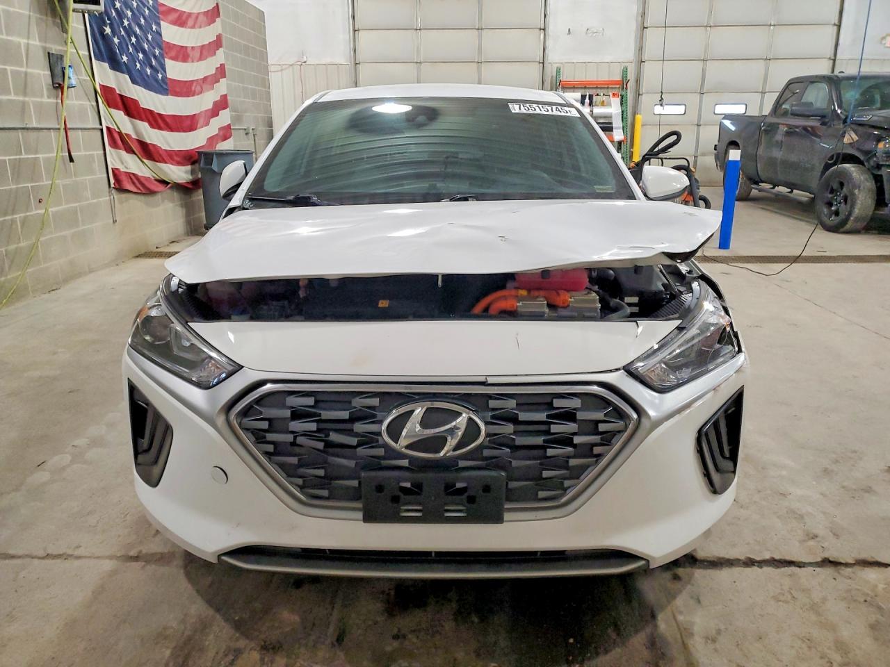 2021 Hyundai Ioniq Blue - Фото 5