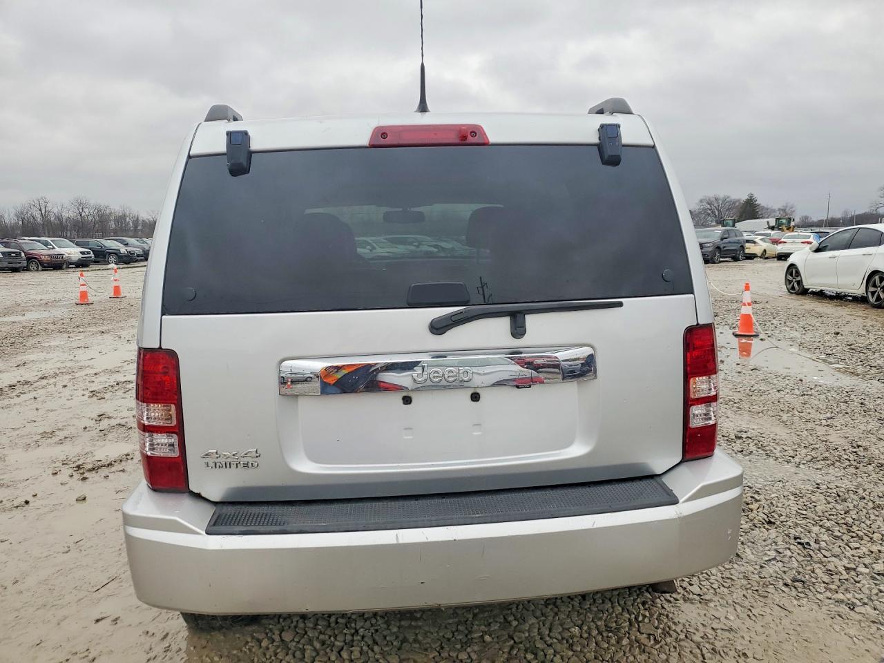 2011 Jeep Liberty Limited - Фото 6