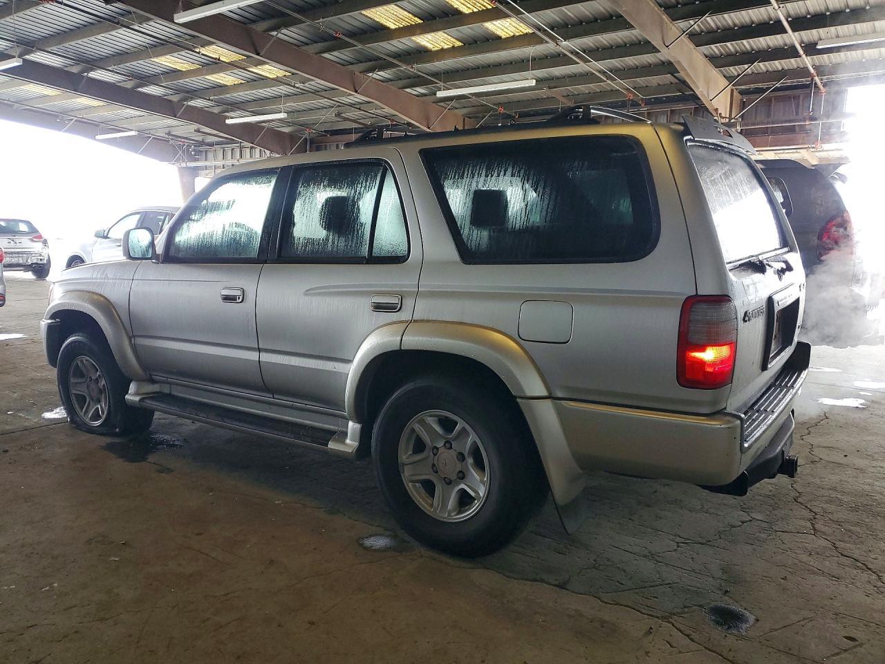 2000 Toyota 4Runner Sr5 - Фото 2