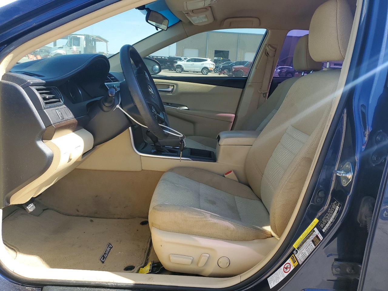 2017 Toyota Camry Le - Фото 7