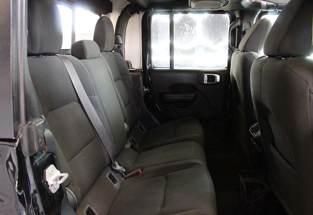 2020 Jeep Gladiator Sport - Image 6