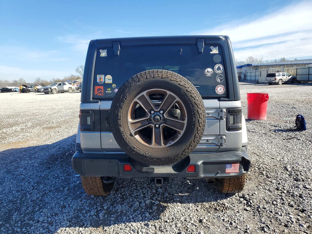 2019 Jeep Wrangler Unlimited Sahara - Image 6