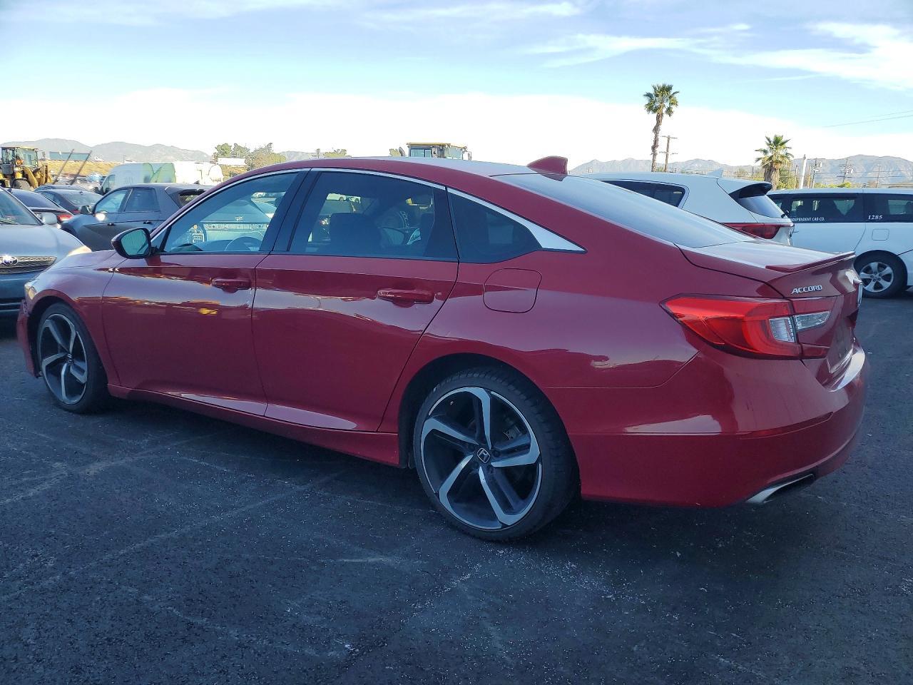 2018 Honda Accord Sport - Image 2