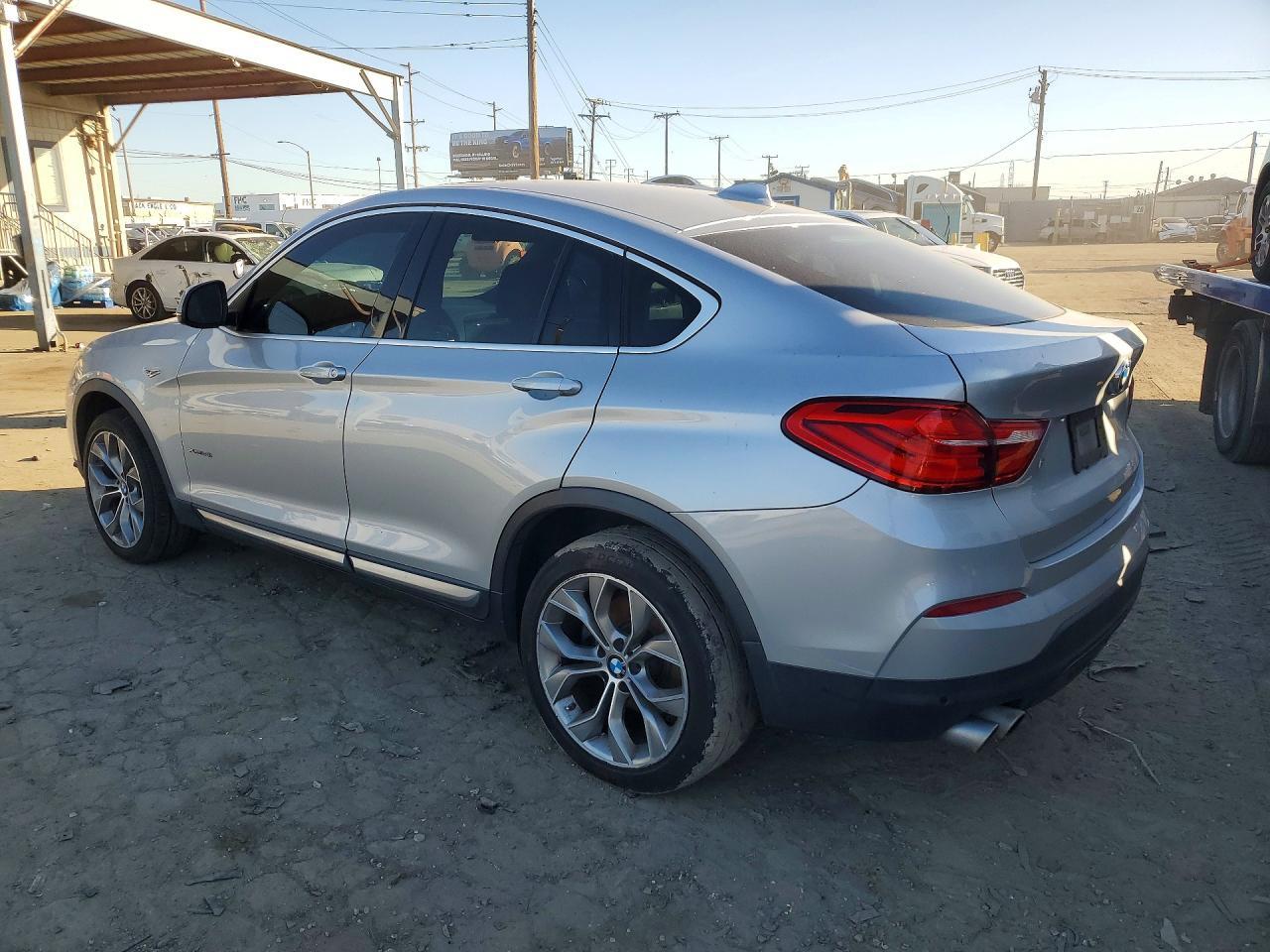 2018 BMW X4 xDrive28I - Фото 2