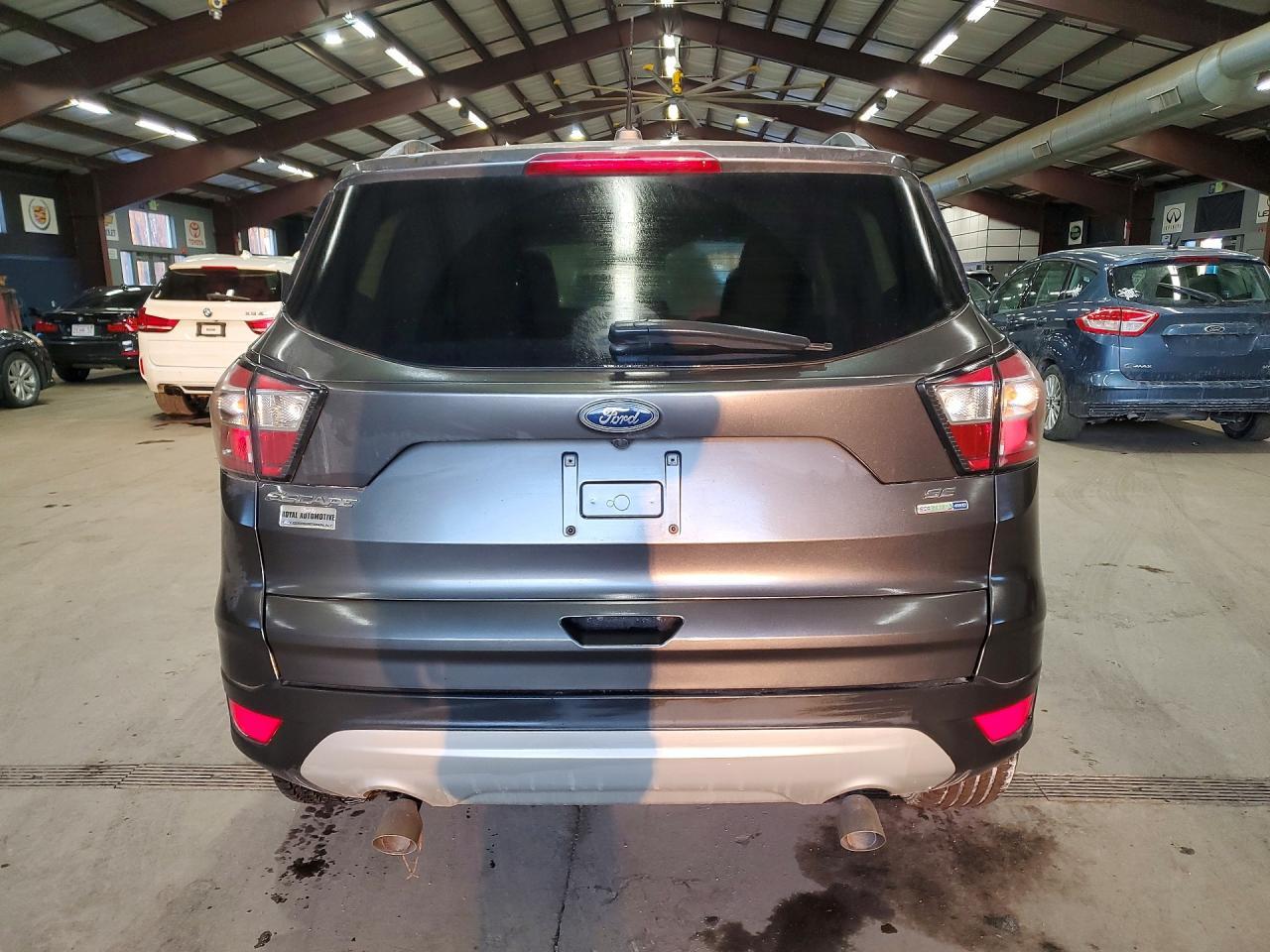 2018 Ford Escape Se - Фото 6