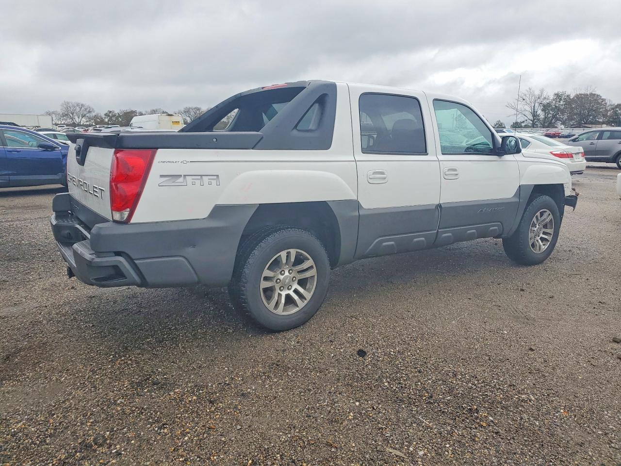 2004 Chevrolet Avalanche C1500 - Фото 3