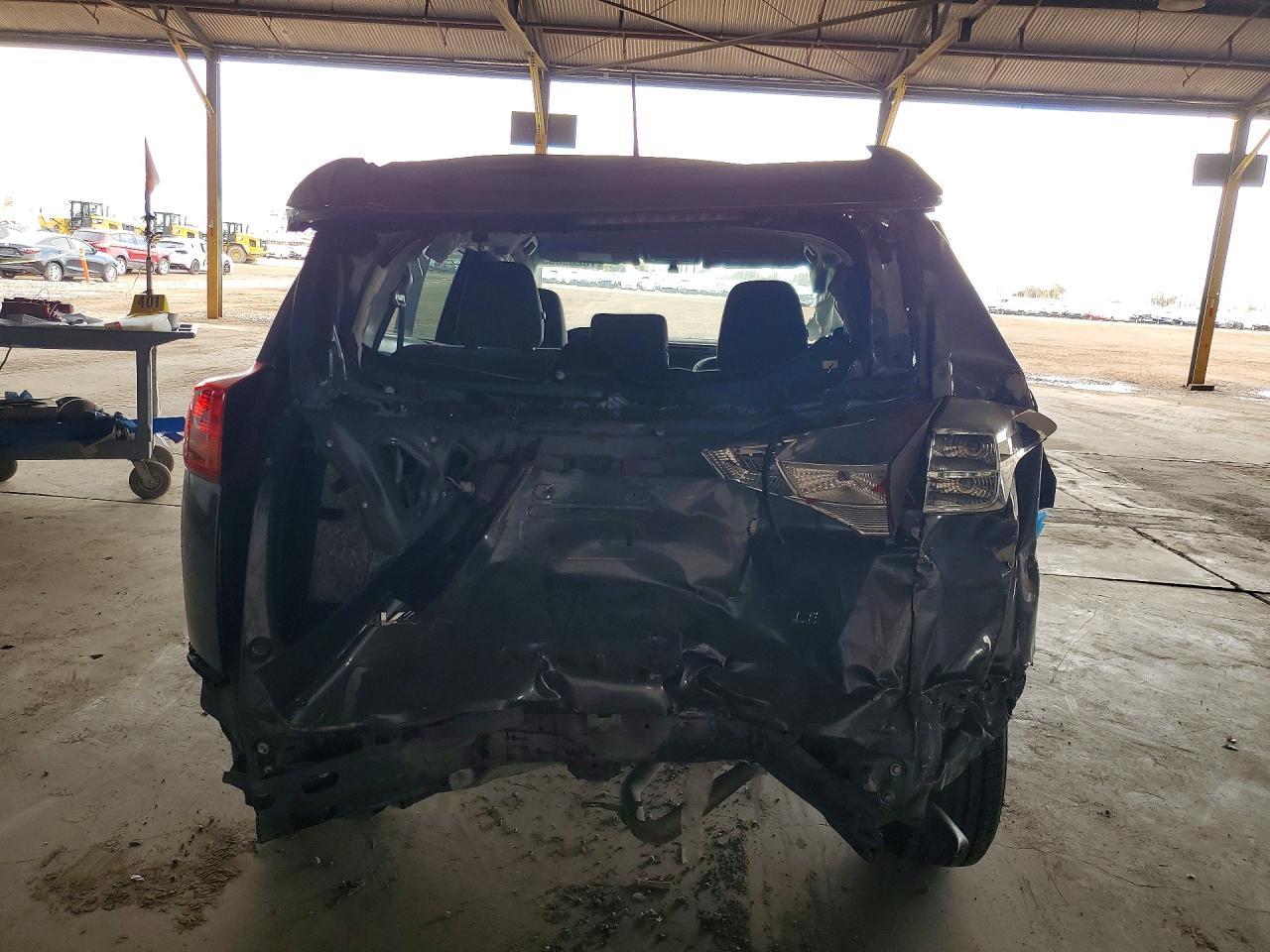 2015 Toyota Rav4 Le - Image 6