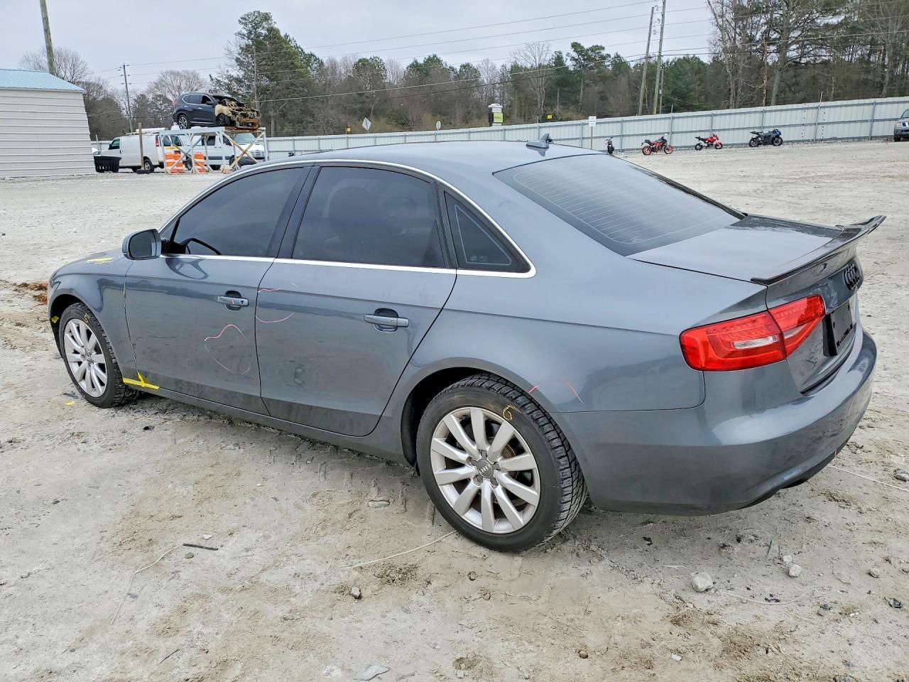 2013 Audi A4 Premium - Image 2