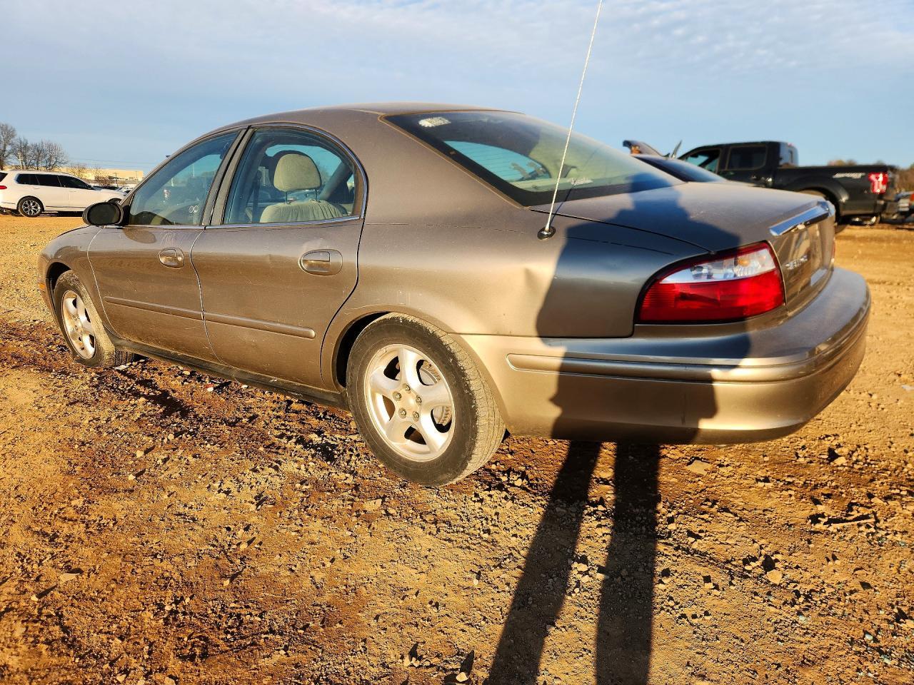 2004 Mercury Sable Gs - Image 2