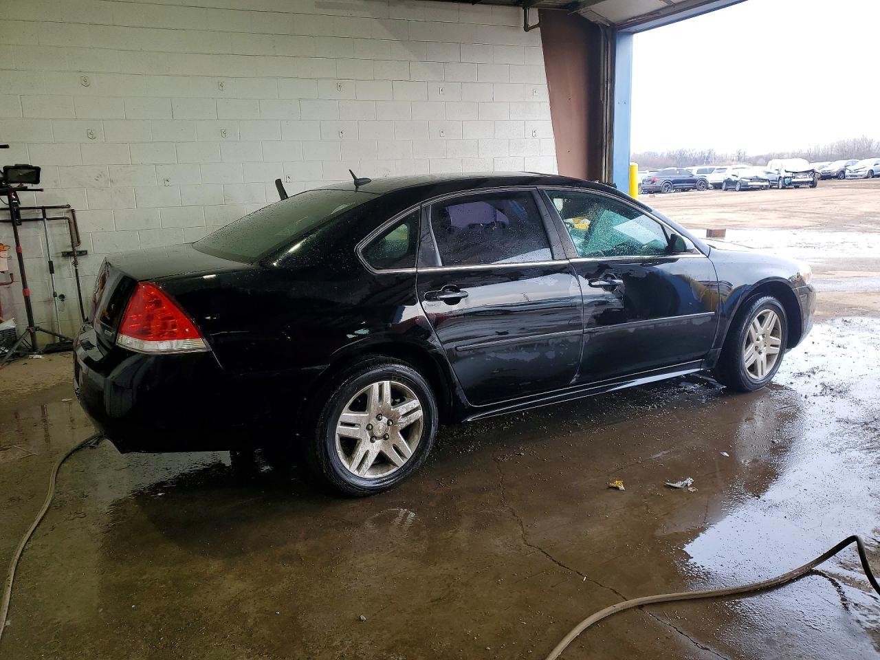 2016 Chevrolet Impala Limited Lt - Image 3