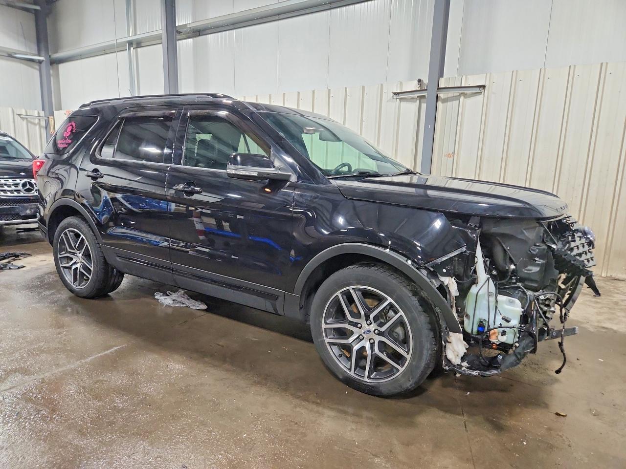 2019 Ford Explorer Sport - Фото 4