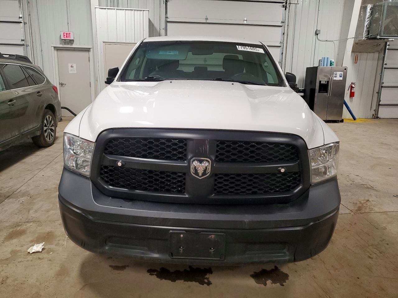 2021 Ram 1500 Classic Tradesman - Фото 5