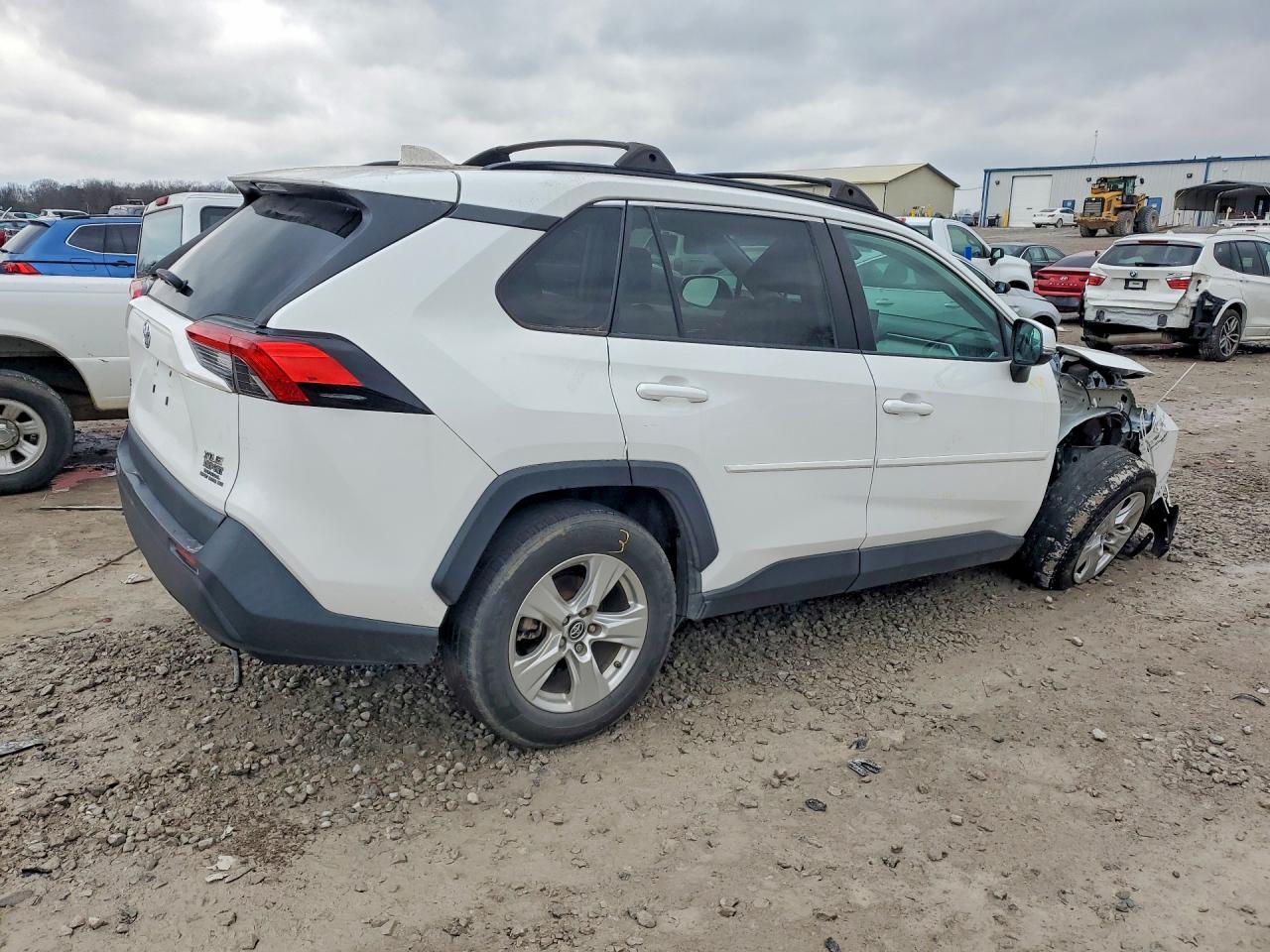 2019 Toyota Rav4 Xle - Фото 3