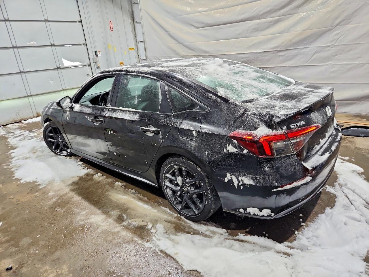 2025 Honda Civic Sport - Фото 2