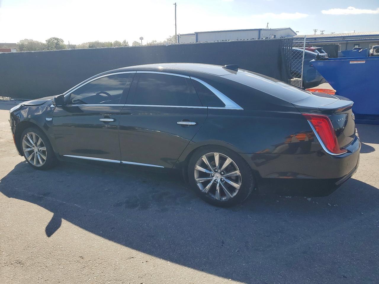 2019 Cadillac Xts - Фото 2