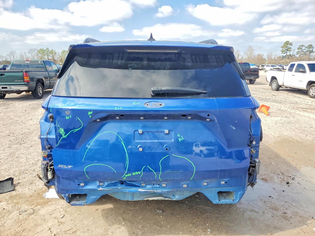 2022 Ford Explorer Xlt - Фото 6