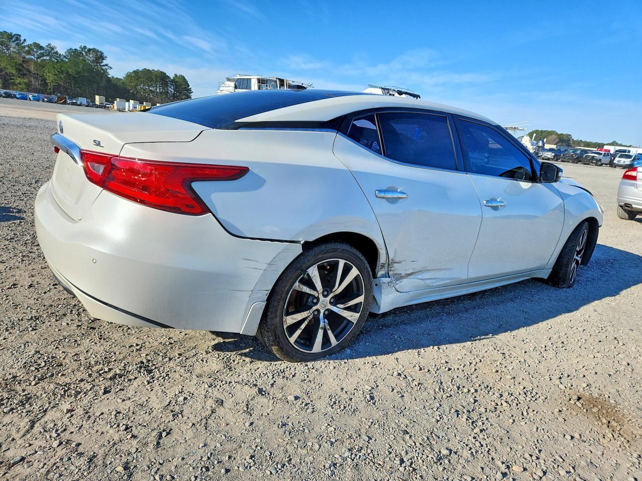 2017 Nissan Maxima 3.5S - Фото 3