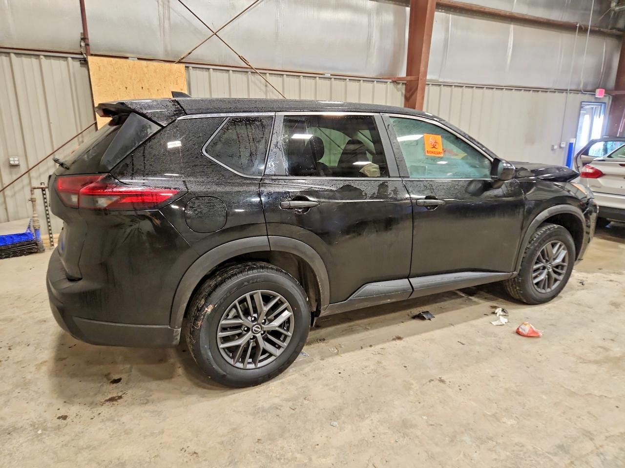 2024 Nissan Rogue S - Фото 3