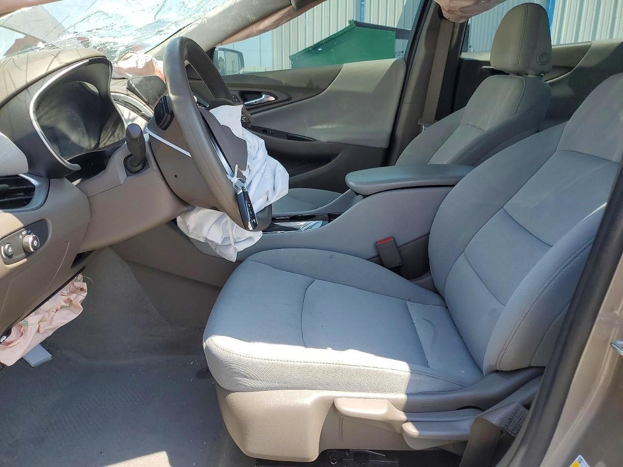 2022 Chevrolet Malibu Ls - Фото 7