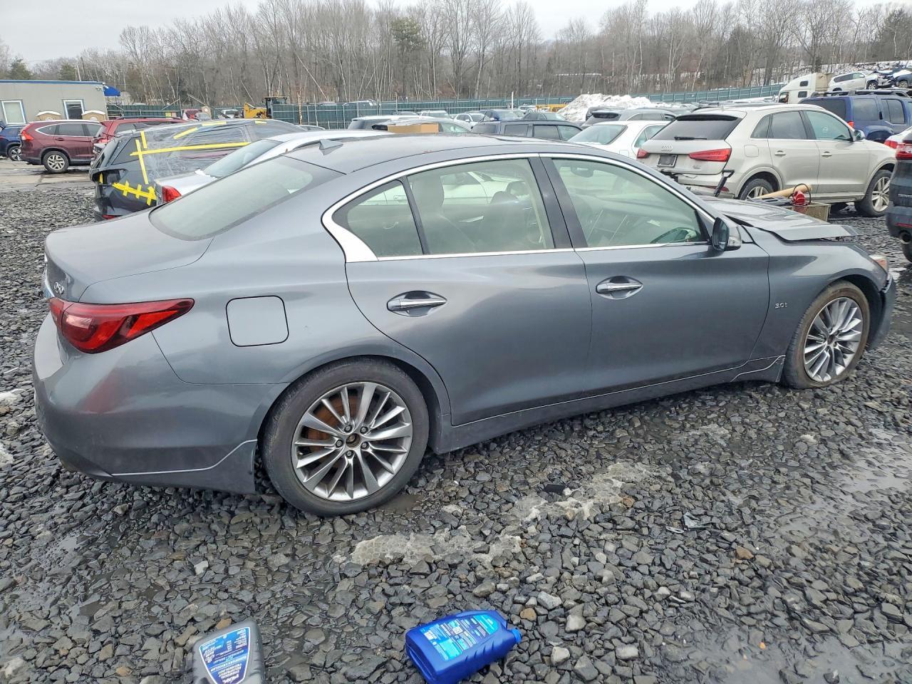 2018 Infinity Q50 3.0T Luxe - Image 3