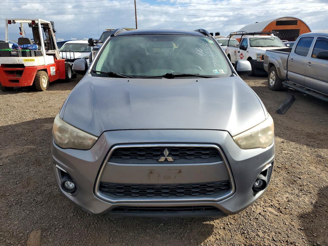 2014 Mitsubishi Outlander Se - Фото 5