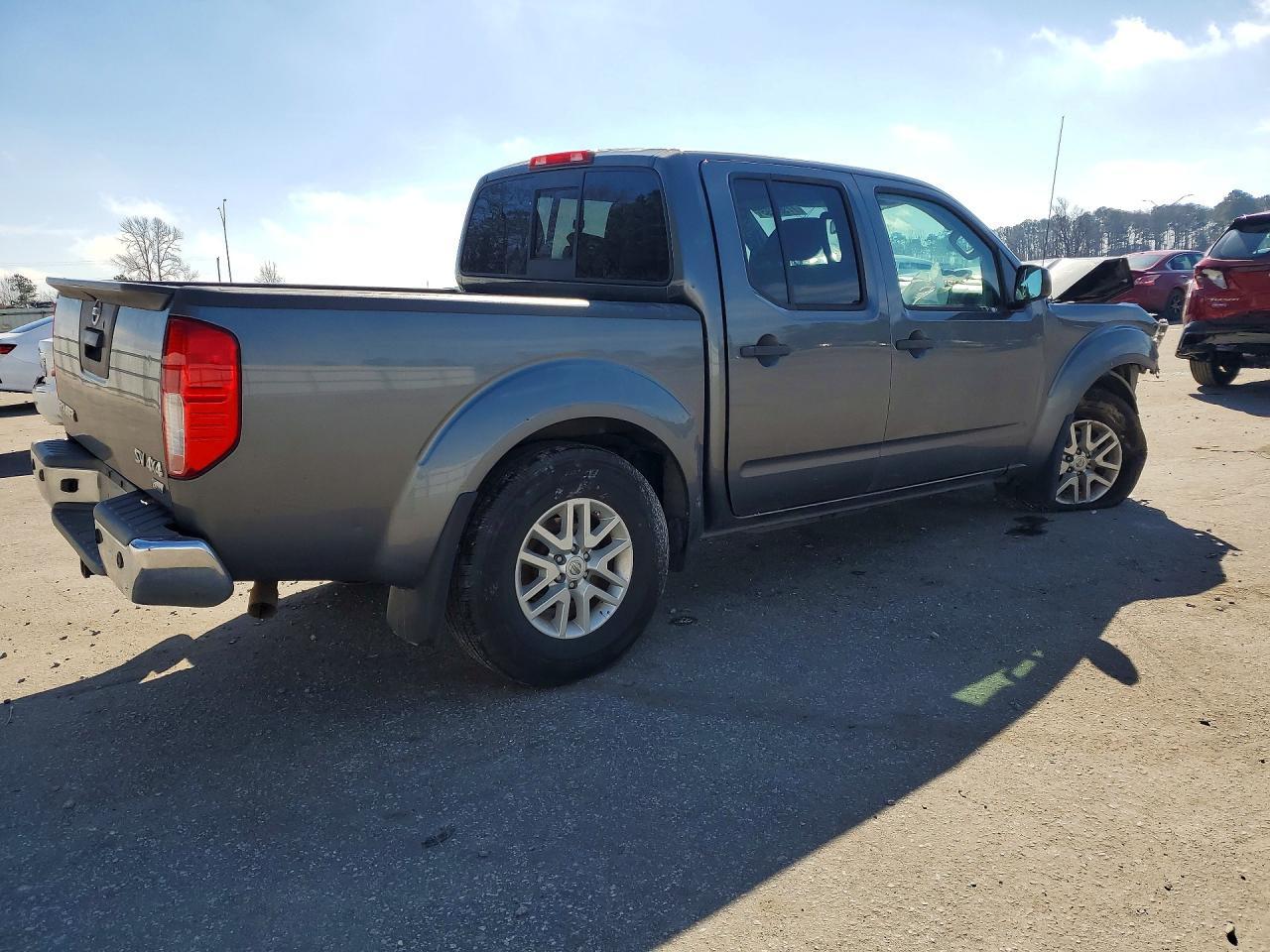 2017 Nissan Frontier - Image 3