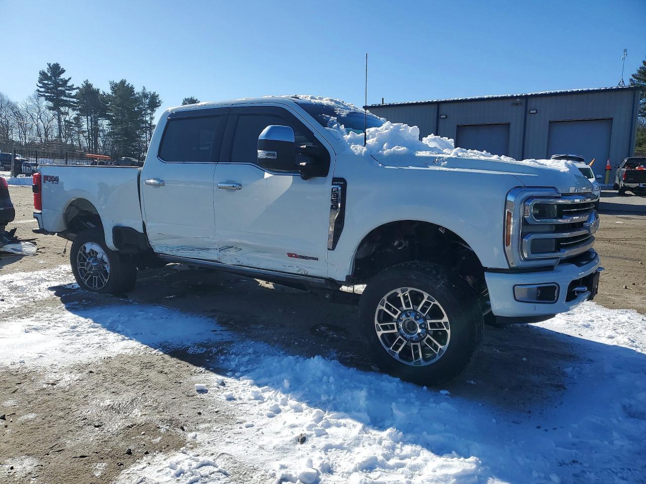 2024 Ford F350 Super Duty - Фото 4