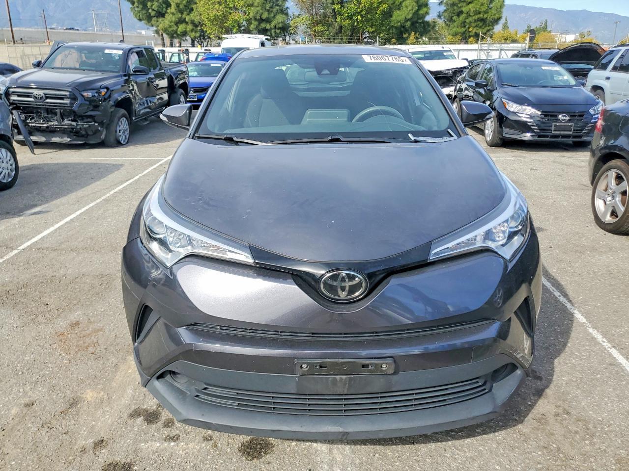2018 Toyota C-Hr - Image 5