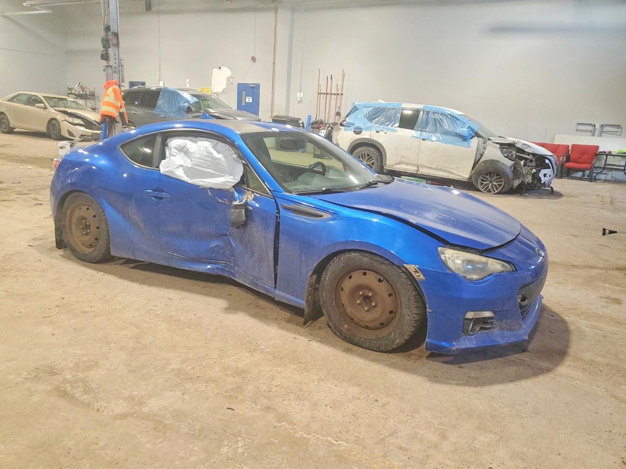 2013 Subaru Brz 2Dr - Фото 4