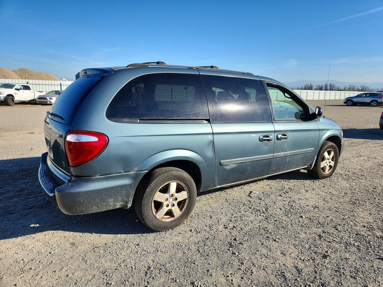 2006 Dodge Grand Caravan Sxt - Фото 3