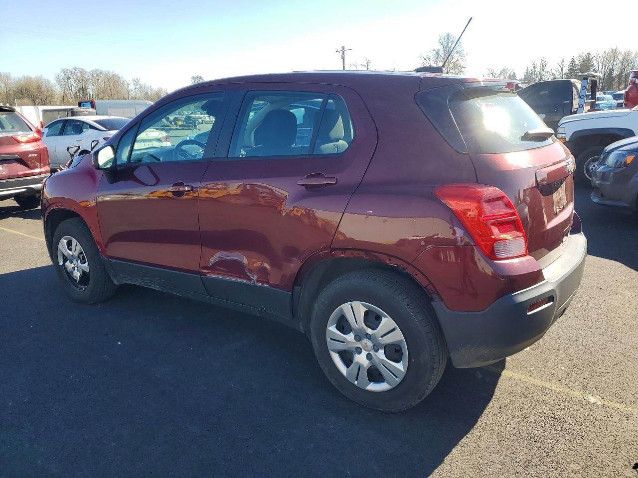 2016 Chevrolet Trax Ls - Image 2