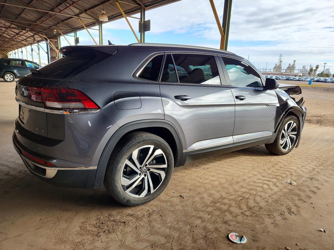 2022 Volkswagen Atlas Cross Sport Sel - Фото 3