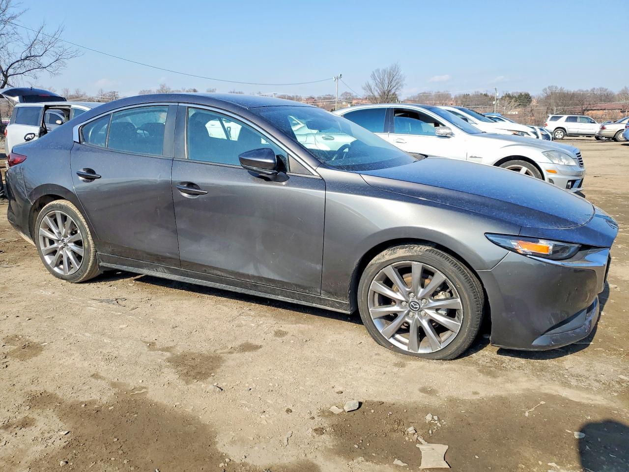 2020 Mazda 3 Select - Image 4