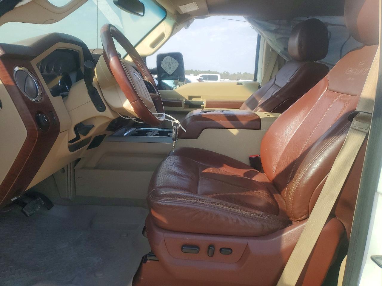 2014 Ford F350 - Фото 7